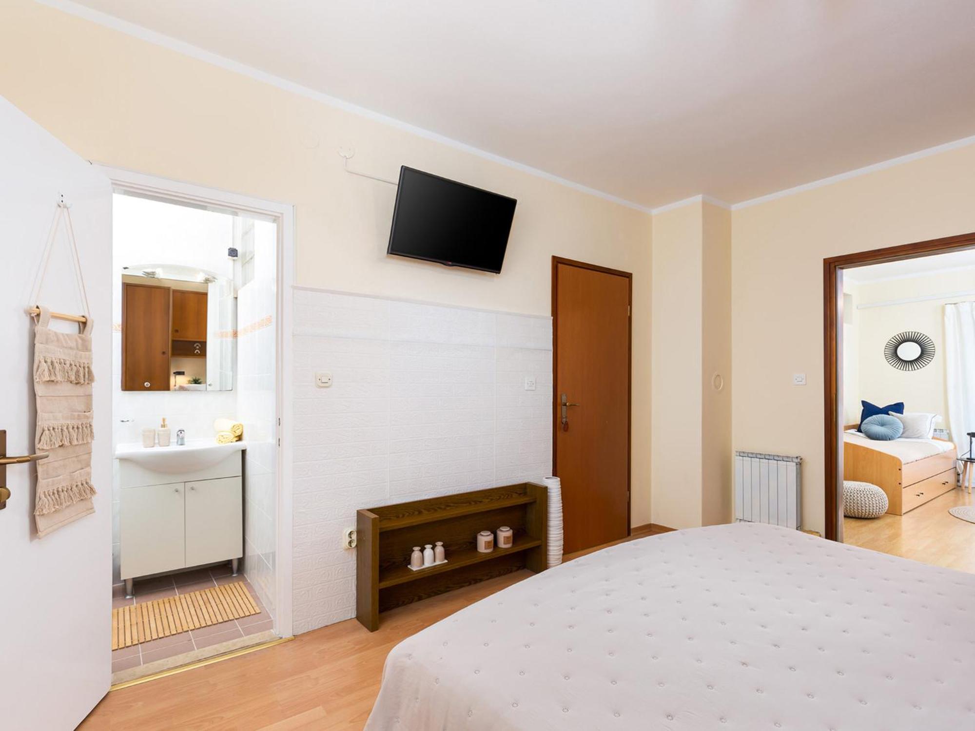 Marisan Seaview Apartment Funtana Exterior foto